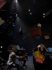 com.oculus.vrshell-20250302-140355-0.00_31_20_21.Still002